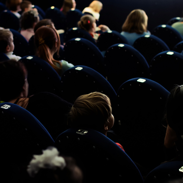 Спектакль «Василиса и Баба Яга» со скидкой 40%