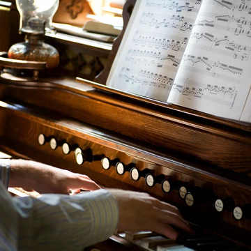 Концерт «Два гения» в Пушкинской кирхе Концерт «Два гения» в Пушкинской кирхе со скидкой 20%