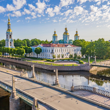 Автобусная экскурсия «Православные храмы Петербурга» со скидкой до 34%