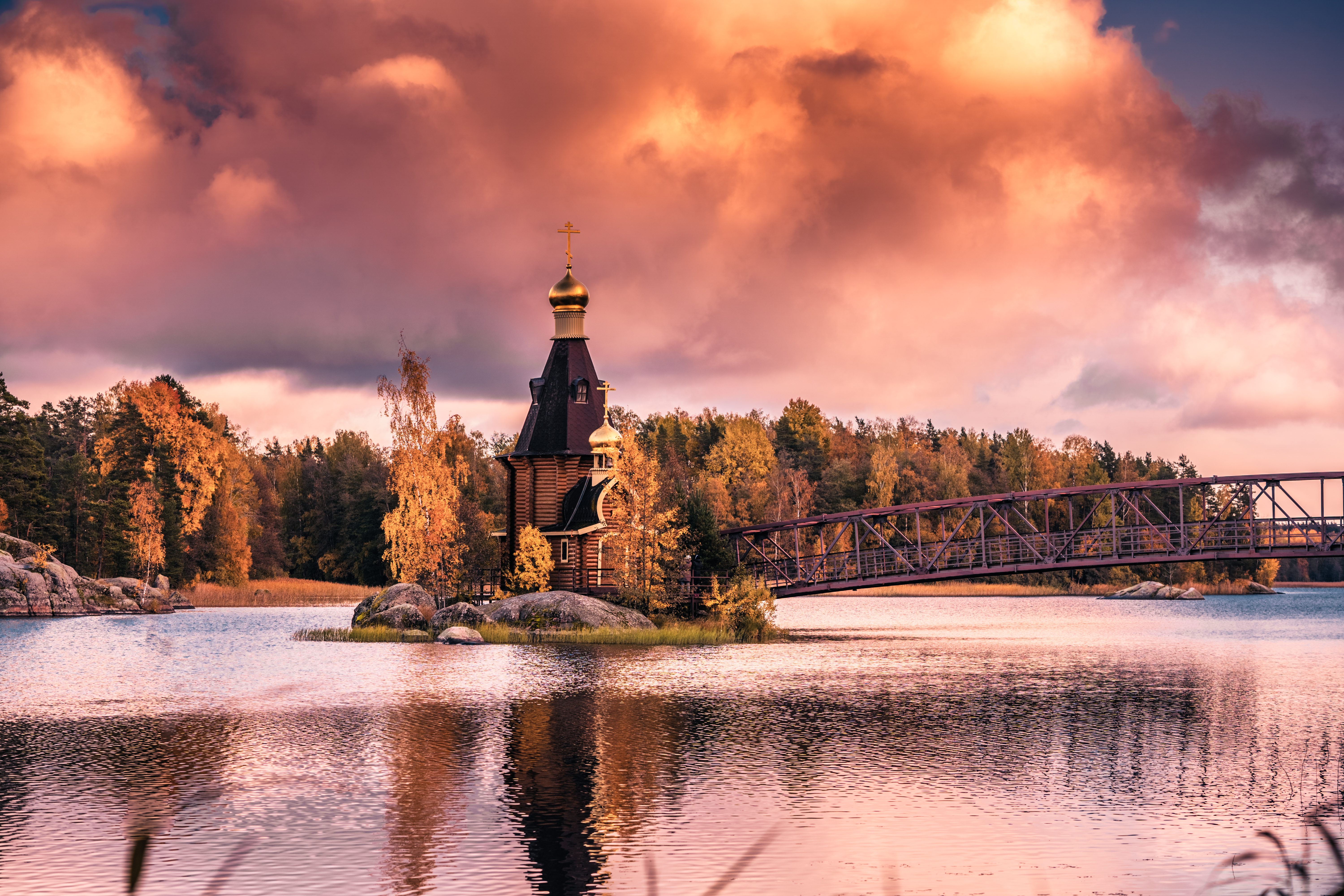 Автобусная обзорная экскурсия «Деревянное кольцо Карелии» со скидкой до 31%