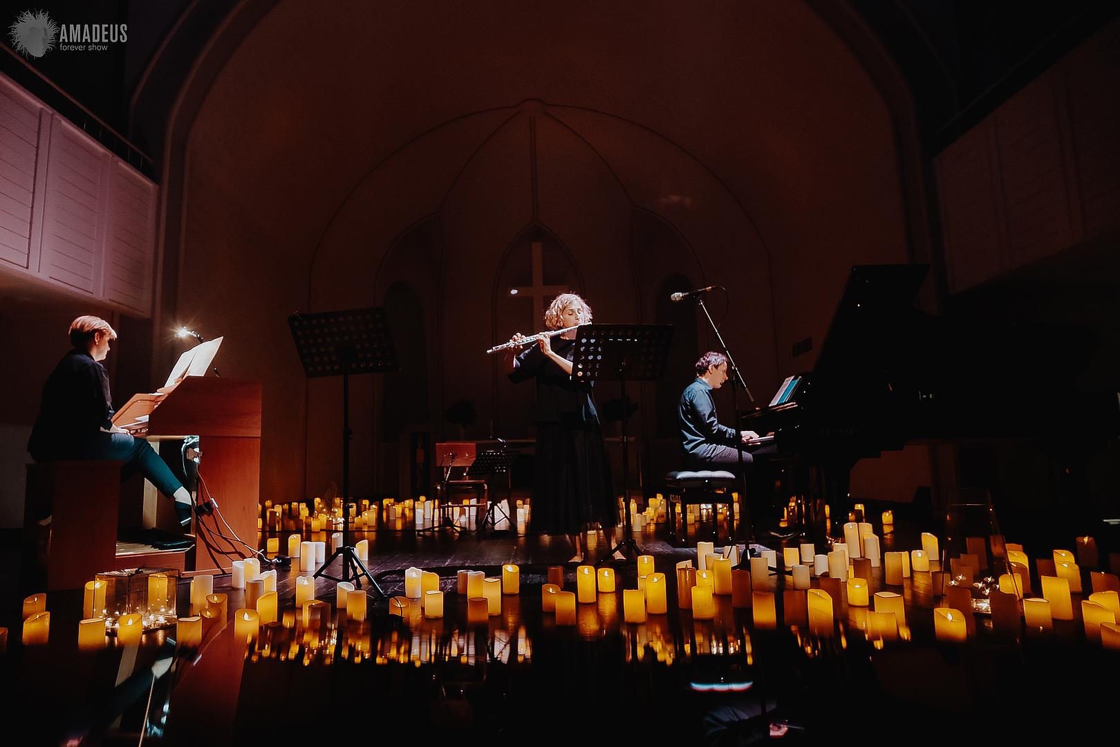 Концерт «Музыка при свечах. Мелодии Рождества» в Яани Кирик