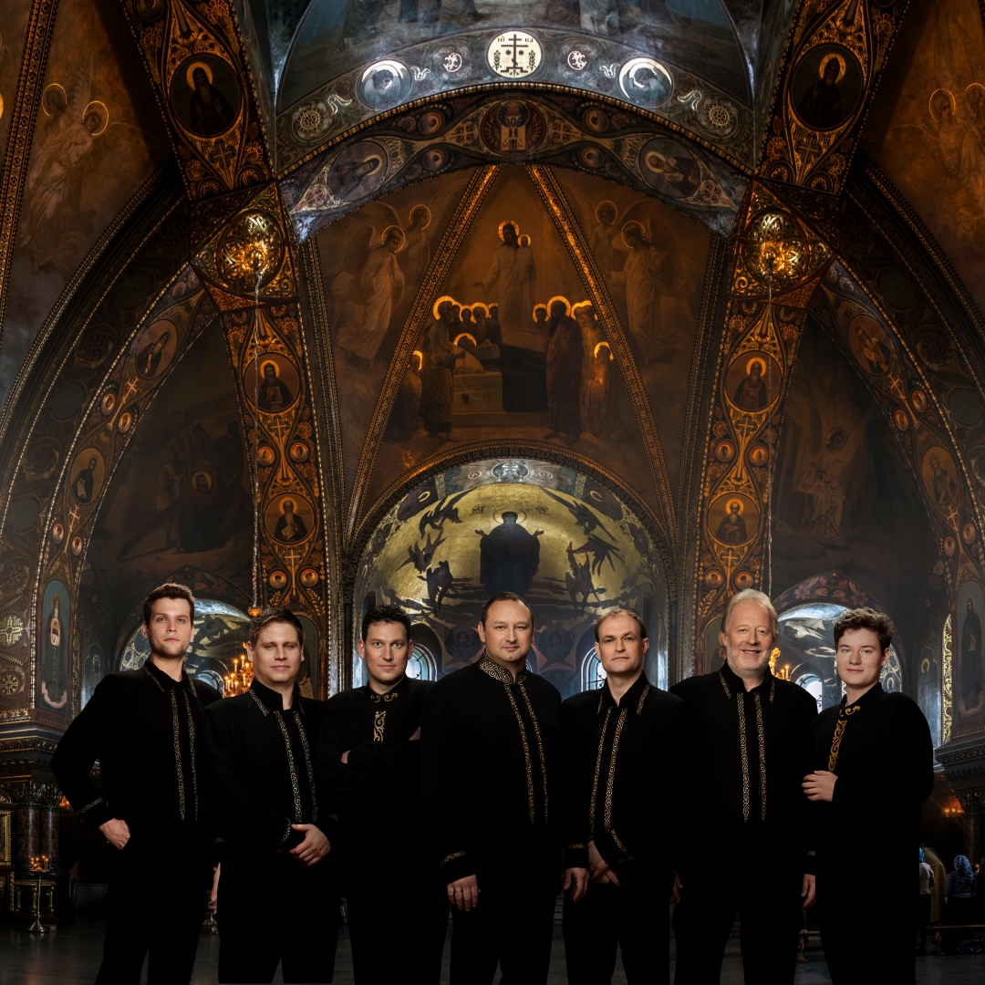 Концерт хора «Оптина Пустынь» в Большом зале Филармонии со скидкой 30%