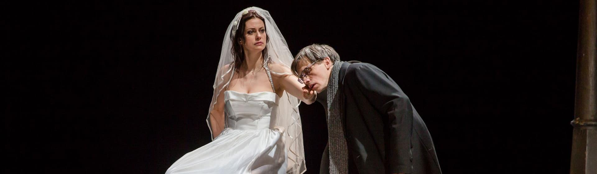 Спектакль «Город. Женитьба. Гоголь» с Анной Ковальчук в Театре им. Ленсовета