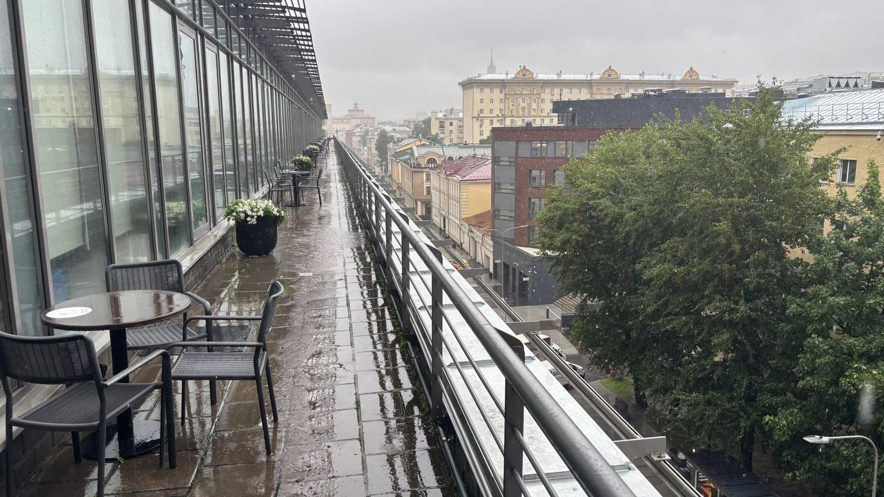 В Москве за ночь выпало 58% от месячной нормы осадков — фото