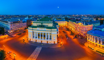 Автобусная экскурсия «Ночной Петербург. Развод мостов» с прогулкой на теплоходе со скидкой до 28%