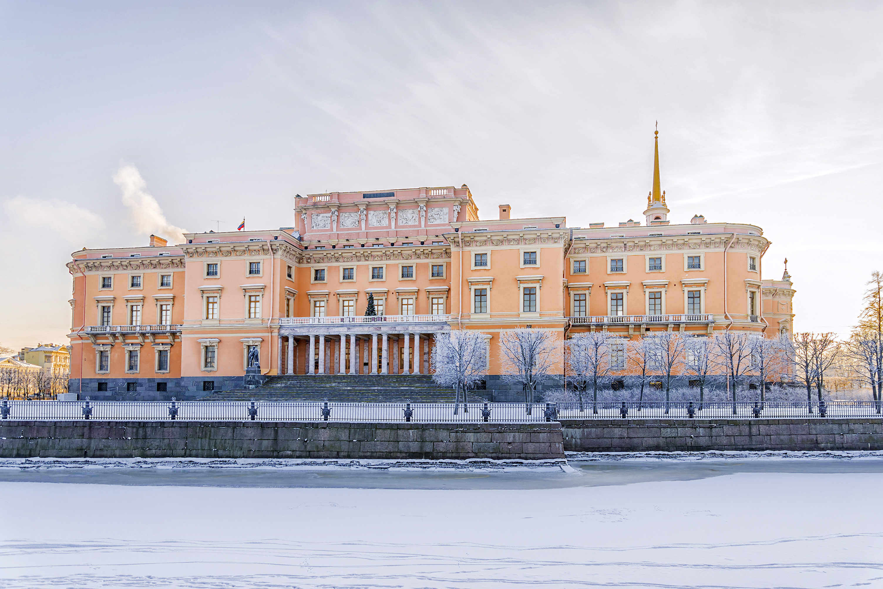 Обзорная экскурсия «Дворцы Петербурга» с посещением Юсуповского дворца