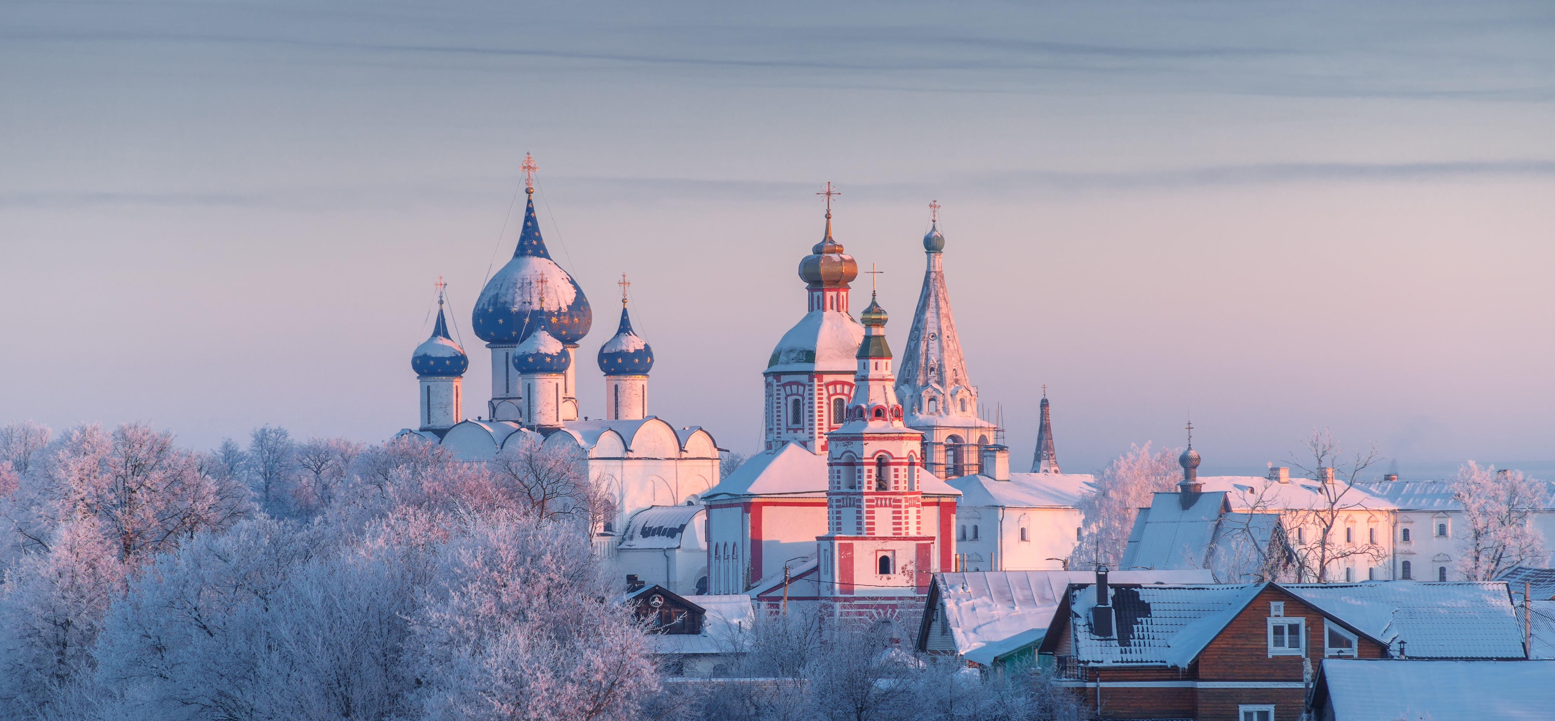 Пешеходная экскурсия «Занимательный Суздаль» Пешеходная экскурсия «Занимательный Суздаль»