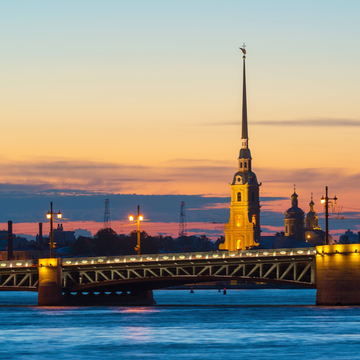 Индивидуальная экскурсия «Мистические знаки левого берега Невы» со скидкой 20%