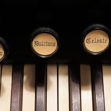 Концерт «Саундтреки и виртуозный орган при свечах» со скидкой 50%