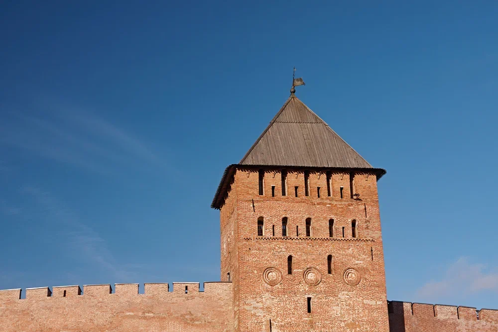 Однодневный тур «Великий Новгород — истоки Руси. Всё включено» со скидкой до 32%