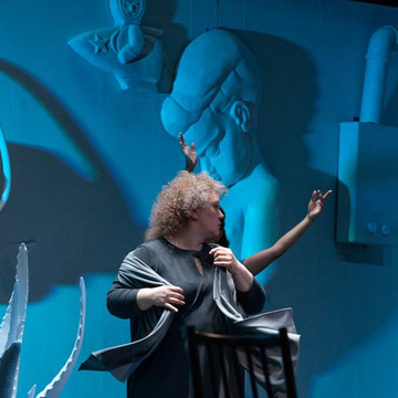 Спектакль «Семью восемь» в Театре на Васильевском со скидкой 30%