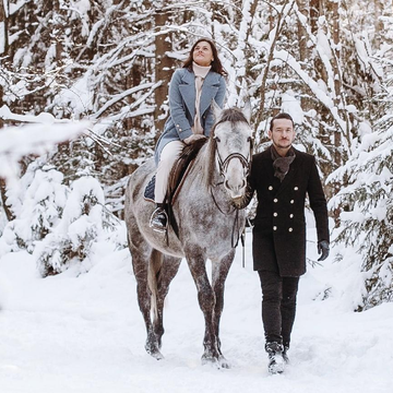 Двухчасовая конная прогулка по лесу