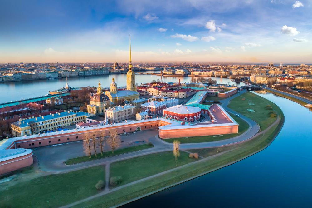 Большая обзорная экскурсия «Санкт-Петербург и Петропавловская крепость» со скидкой до 57%