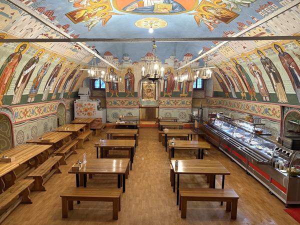 Трапезные Москвы и столовые при храмах: обзор и фото