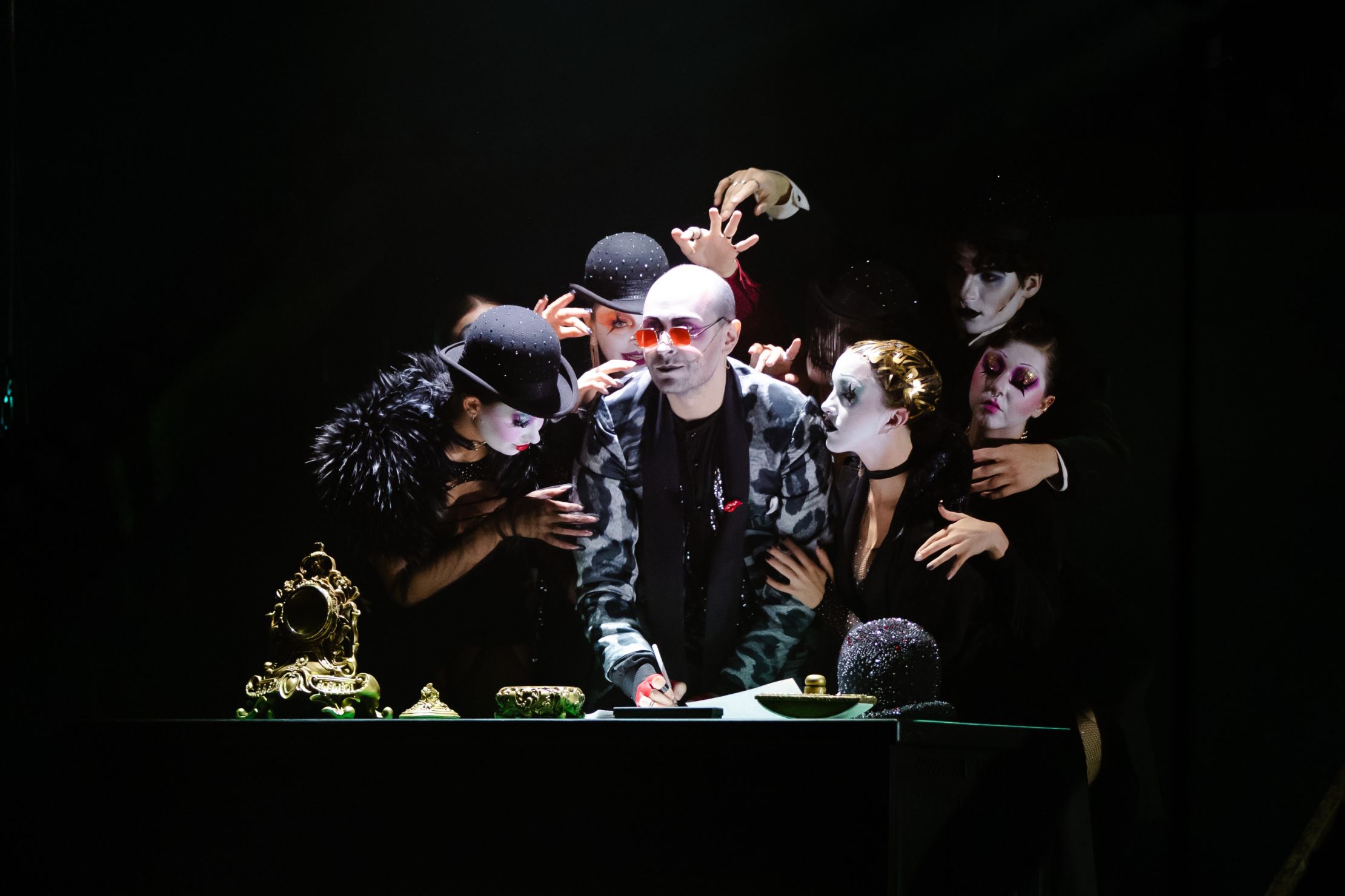 Спектакль «12 стульев. Фрик-кабаре» в Театре Эстрады им. Аркадия Райкина