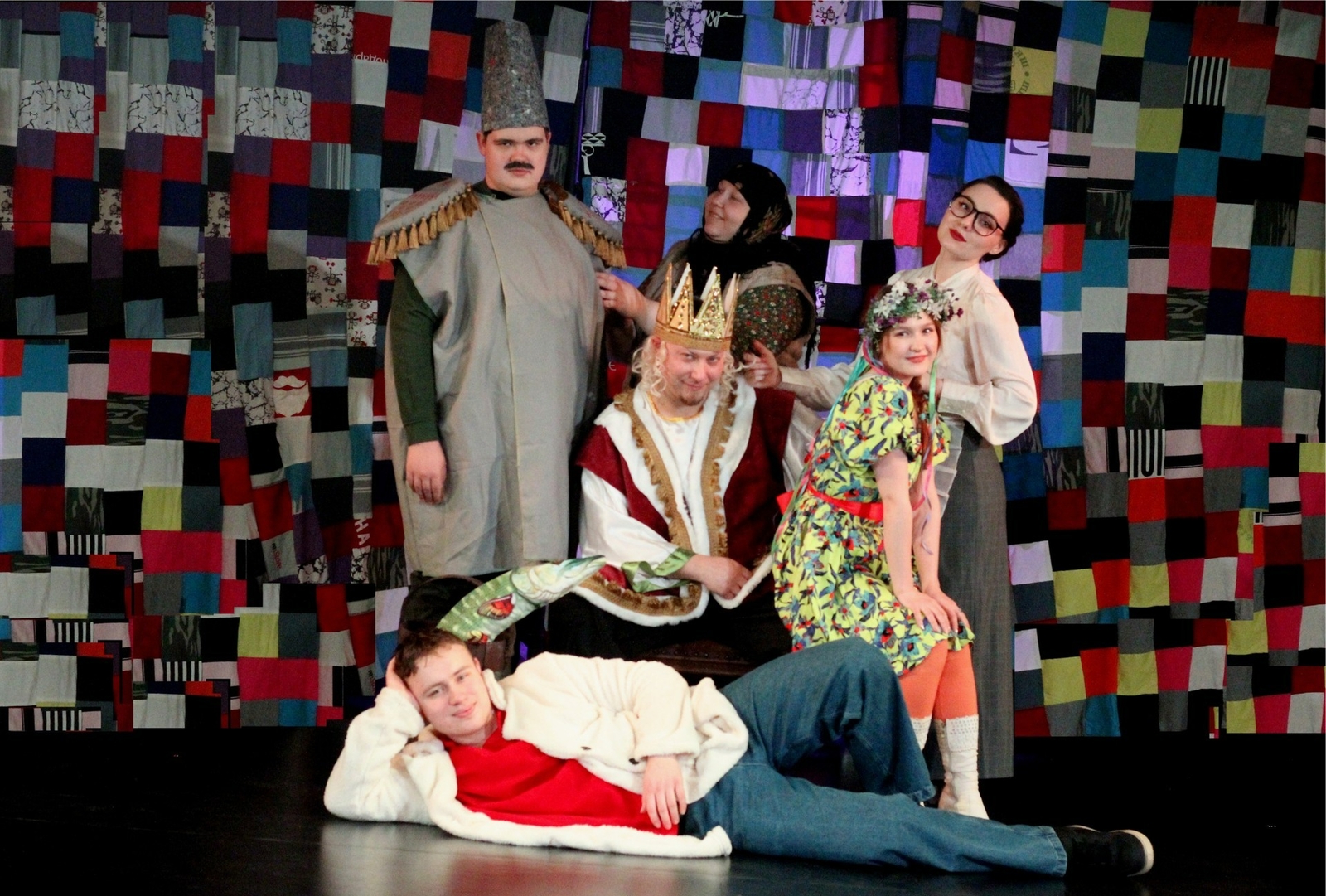 Новогодняя ёлка «По щучьему веленью» со скидкой до 50%