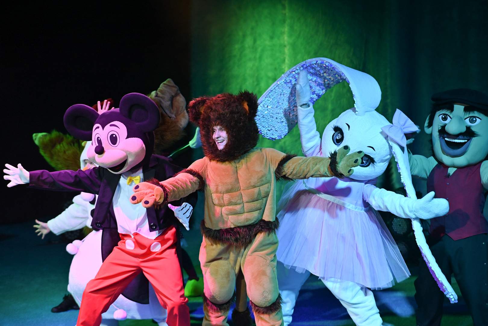 Премьера спектакля «ДК» в Karlsson Haus