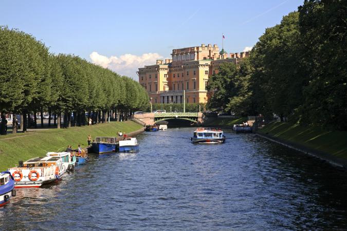 Чем заняться в Петербурге без интернета