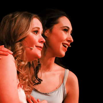 Спектакль «Пила вино и хохотала. Красное» со скидкой 30%