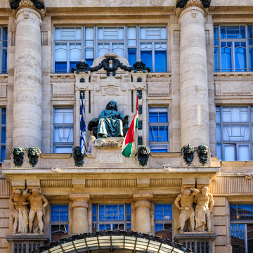 Экскурсия «Музыка в Будапеште: Опера, Музыкальная Академия, Будапештский Бродвей»