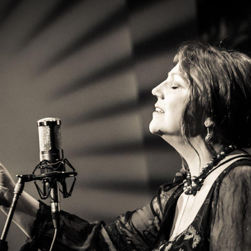 Рождественский концерт Евгении Смольяниновой со скидкой 30%