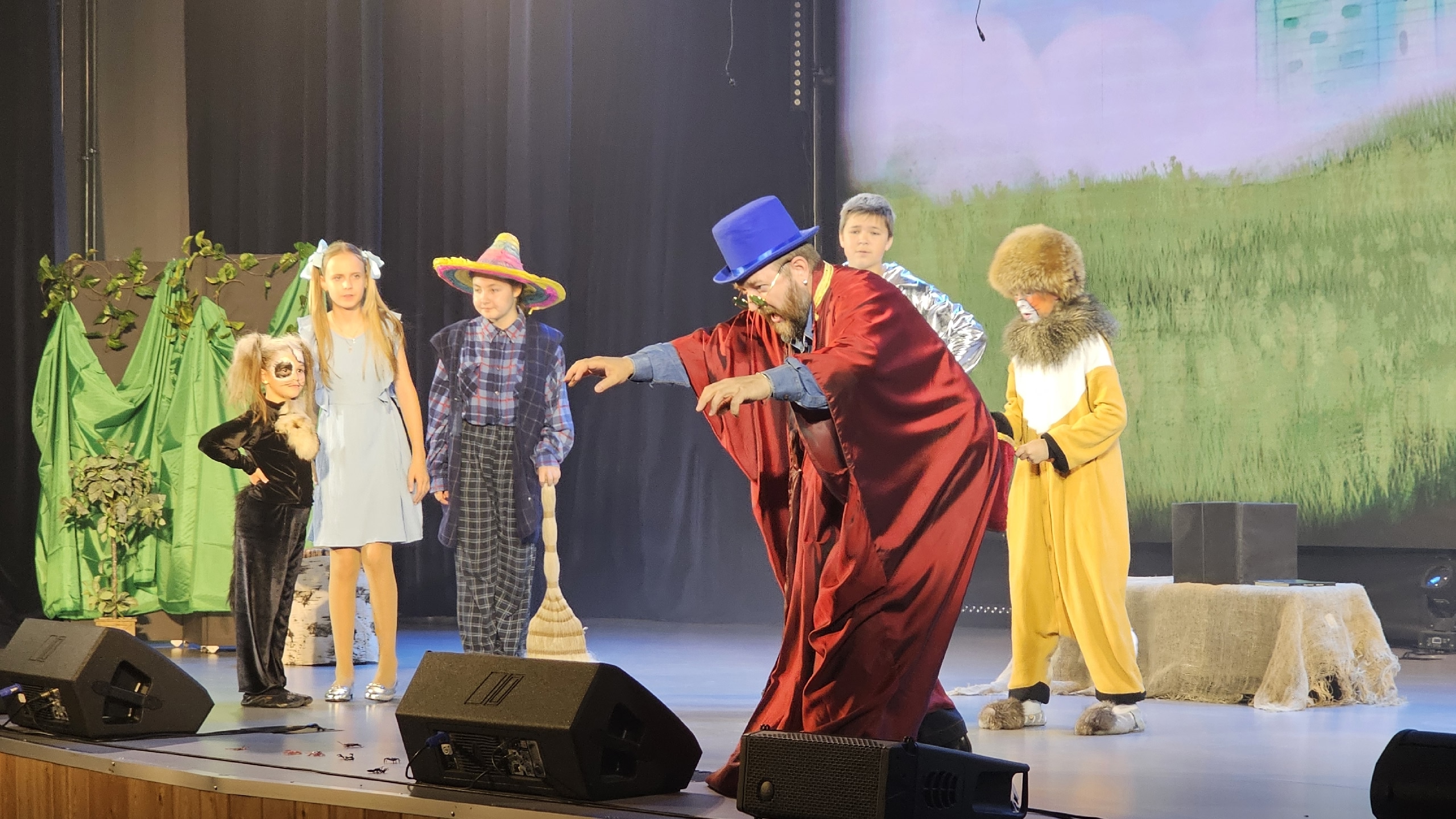 Интерактивный спектакль «Изумрудный город» Интерактивный спектакль «Изумрудный город» со скидкой 50%