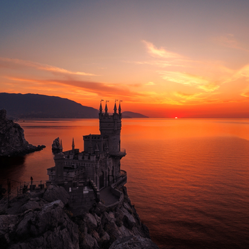 Автобусная экскурсия «Под шепот роз и олеандра» Автобусная экскурсия «Под шёпот роз и олеандра» со скидкой 20%