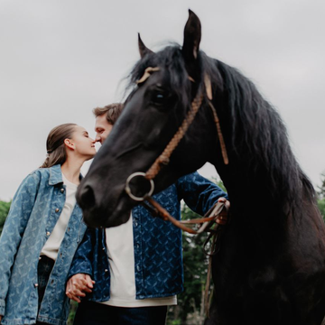 Экскурсия «Медовые водопады, знакомство с лошадьми в Аманате  и Чайный домик» со скидкой 20%