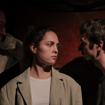 Спектакль «Утиная охота» со скидкой 25%