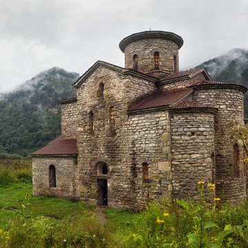 Путешествие в Архыз: наследие гор и высокогорные панорамы со скидкой 20%