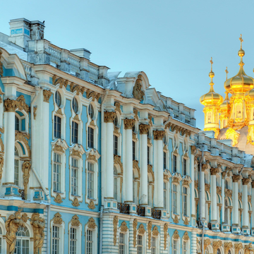 Автобусная экскурсия в Пушкин с посещением Екатерининского дворца и парка со скидкой до 41%