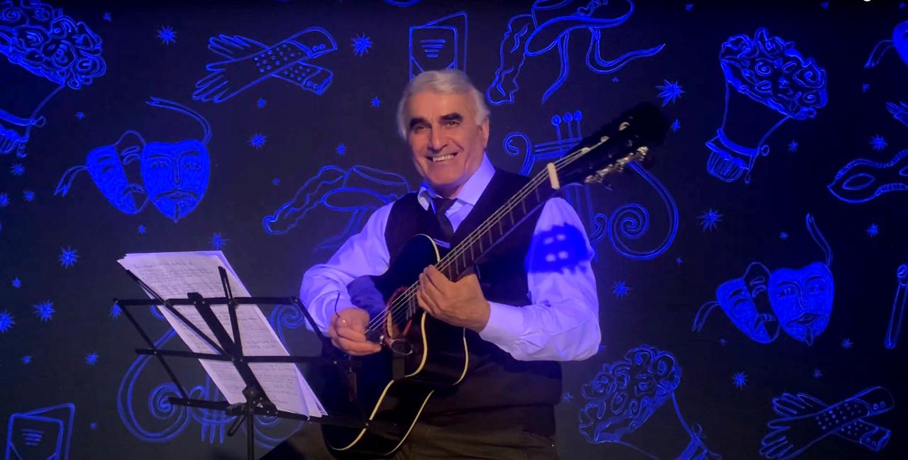 Концерт-моноспектакль «Любимые песни СССР» с фуршетом со скидкой 30%