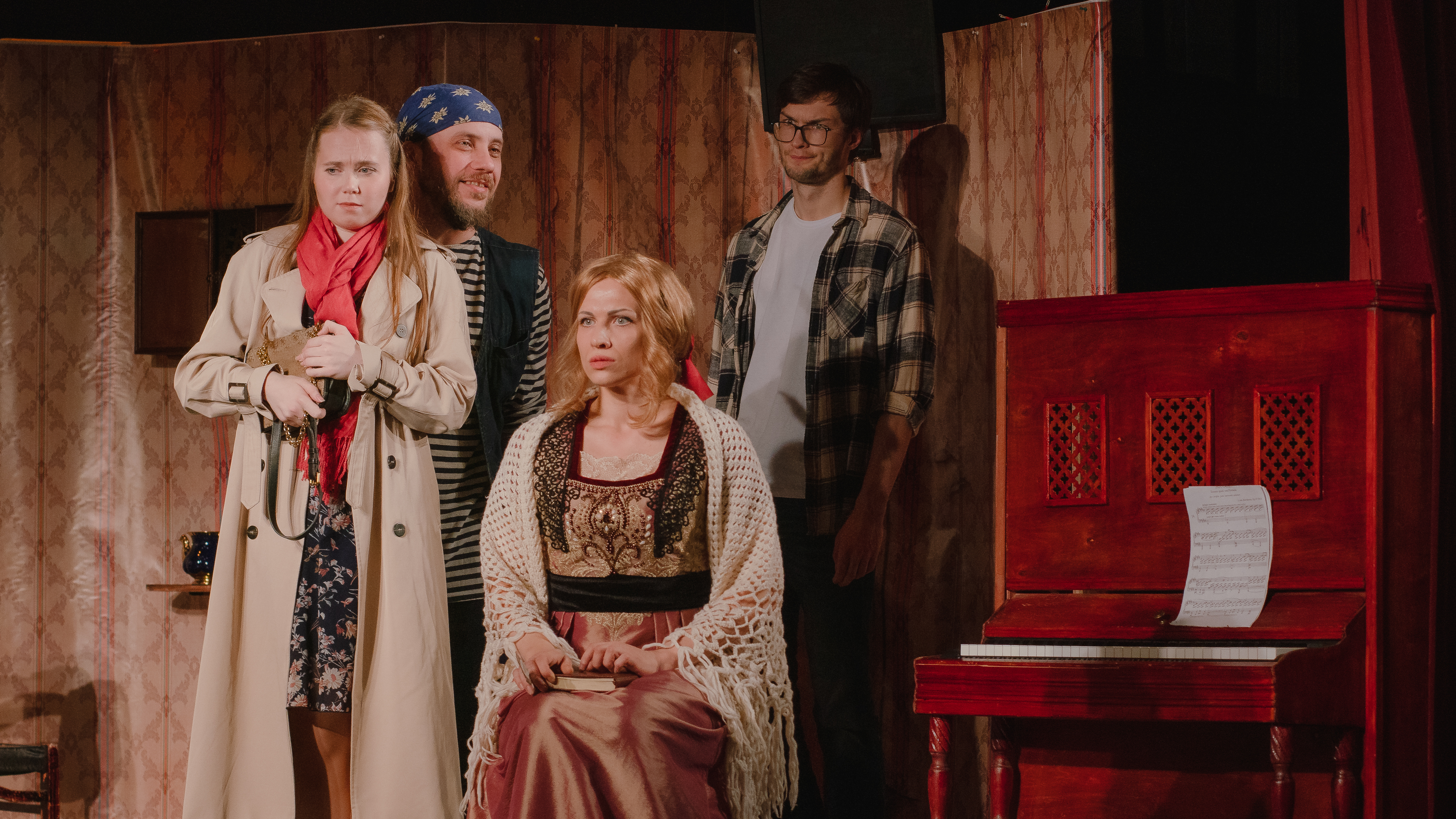 Спектакль «Петербурженка» со скидкой 40%