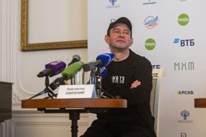 Хабенский о возврате денег зрителям за плохие спектакли