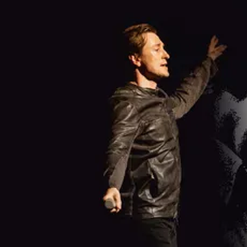 Музыкальный спектакль «Высоцкий. Рождение Легенды» с Сергеем Безруковым