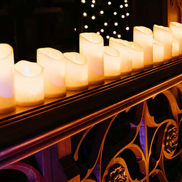 Концерт при свечах «Ночь в Соборе. Мировые рок-баллады» Концерт при свечах «Ночь в Соборе. Мировые рок-баллады» со скидкой 40%