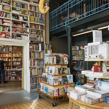 Аудиоэкскурсия «Литературный Петербург: книги и питейные традиции»