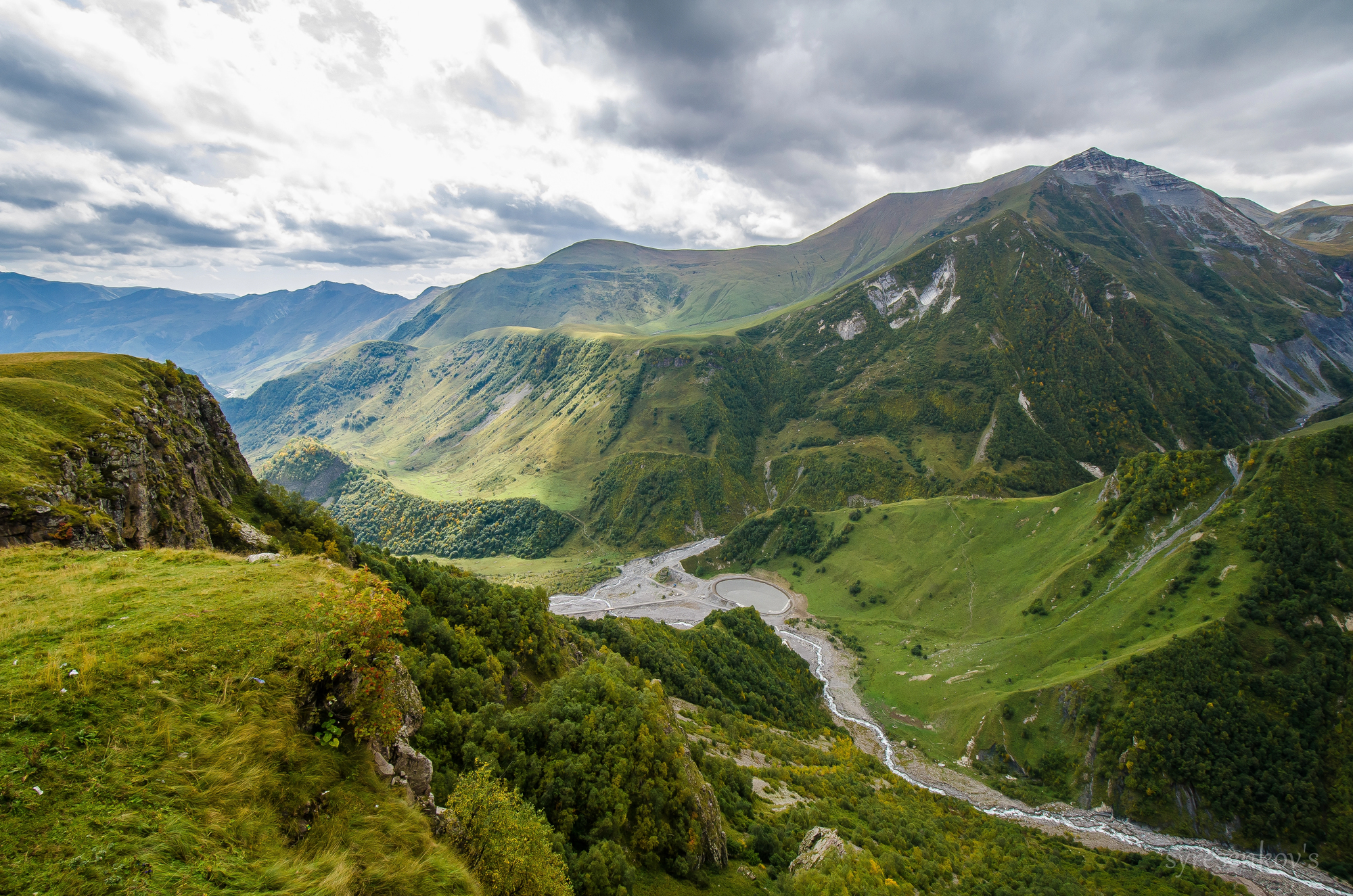 Индивидуальная экскурсия «Мосты, крепость, термальные источники» Индивидуальная экскурсия «Мосты, крепость, термальные источники»