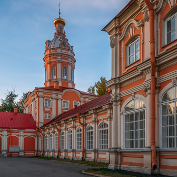 Концерт Санкт-Петербургского оркестра саксофонов с экскурсией по Александро-Невской Лавре Концерт Санкт-Петербургского оркестра саксофонов с экскурсией по Александро-Невской Лавре со скидкой 30%