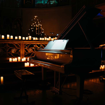 Концерт при свечах «От Вивальди до Scorpoins» со скидкой 40%