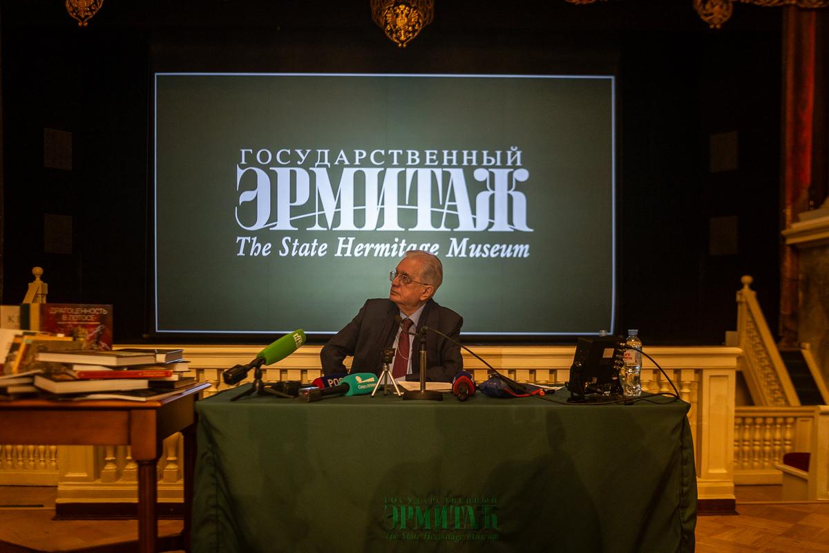 Михаил Пиотровский представит «Тайны Шелкового пути» в Доме книги