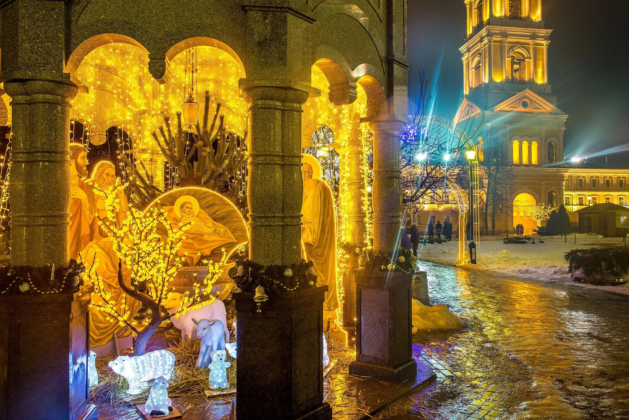 Автобусная экскурсия в Арзамас и Пешелань