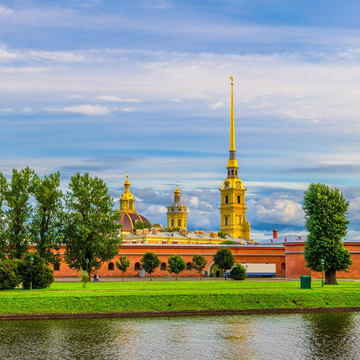 Большая обзорная экскурсия с посещением Петропавловской крепости Большая обзорная экскурсия с посещением Петропавловской крепости со скидкой 55%