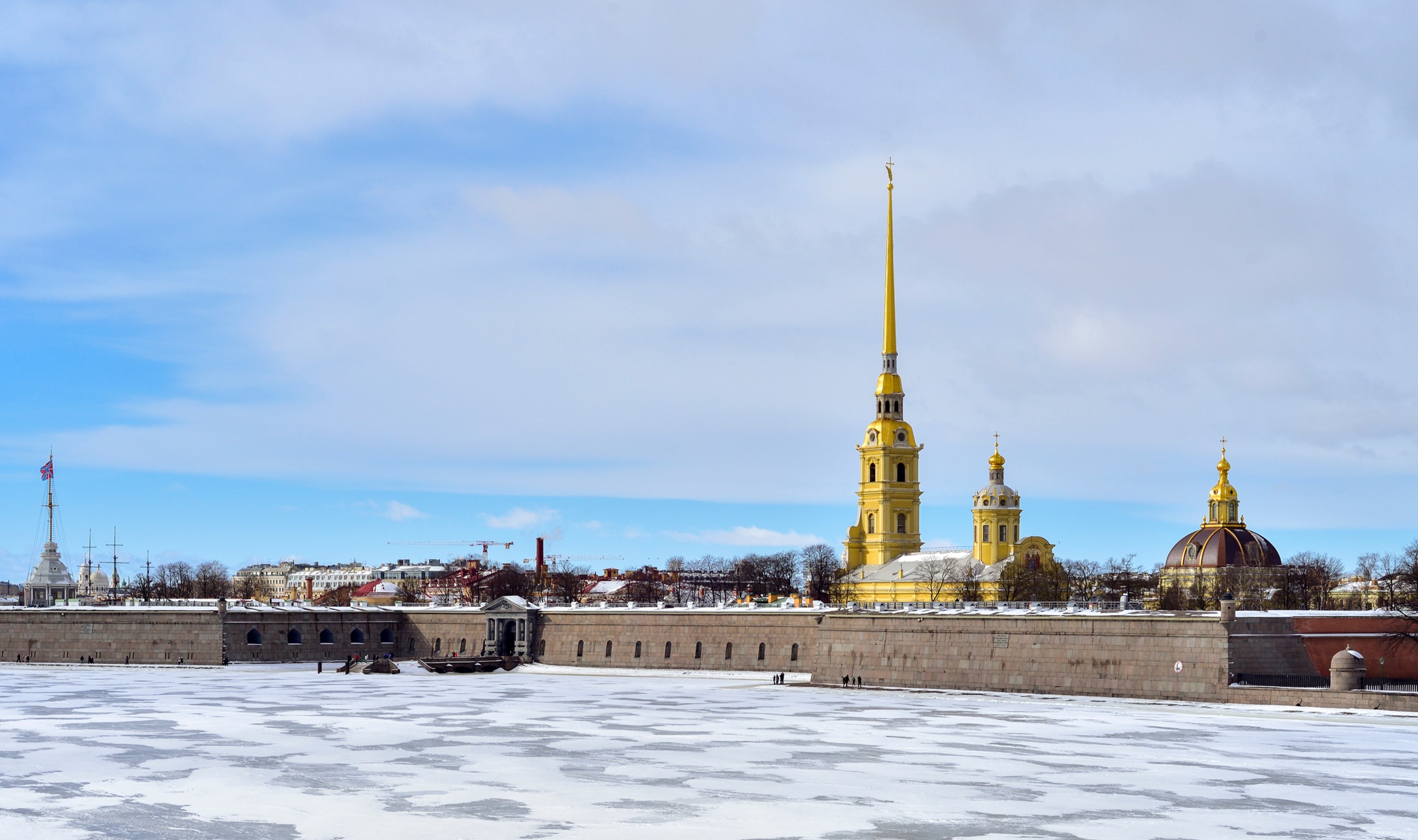 Обзорная экскурсия по Петербургу и Петропавловской крепости