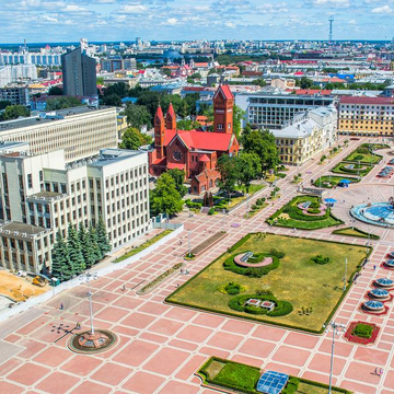 Пешеходная обзорная экскурсия «Добро пожаловать в Минск!» в мини-группе