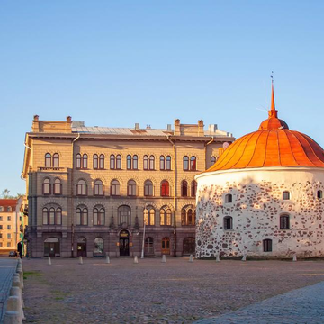 Пешеходная экскурсия «Замок и улочки средневекового Выборга» со скидкой 21%