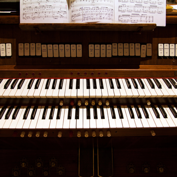 Концерт «Гении барокко: Бах и Вивальди» в Петрикирхе Концерт «Гении барокко: Бах и Вивальди» в Петрикирхе со скидкой 35%