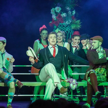 Спектакль «Здравствуйте, я ваша тётя!» со скидкой 40%