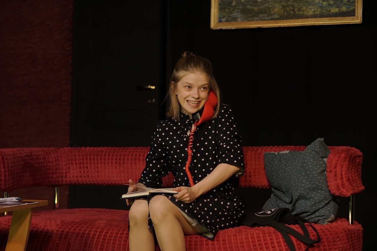 Спектакль «Дурочка» со скидкой 40%