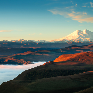 Автобусная экскурсия «Эльбрус, Чегет и Поляна Нарзанов» Автобусная экскурсия «Эльбрус, Чегет и Поляна Нарзанов» со скидкой 20%